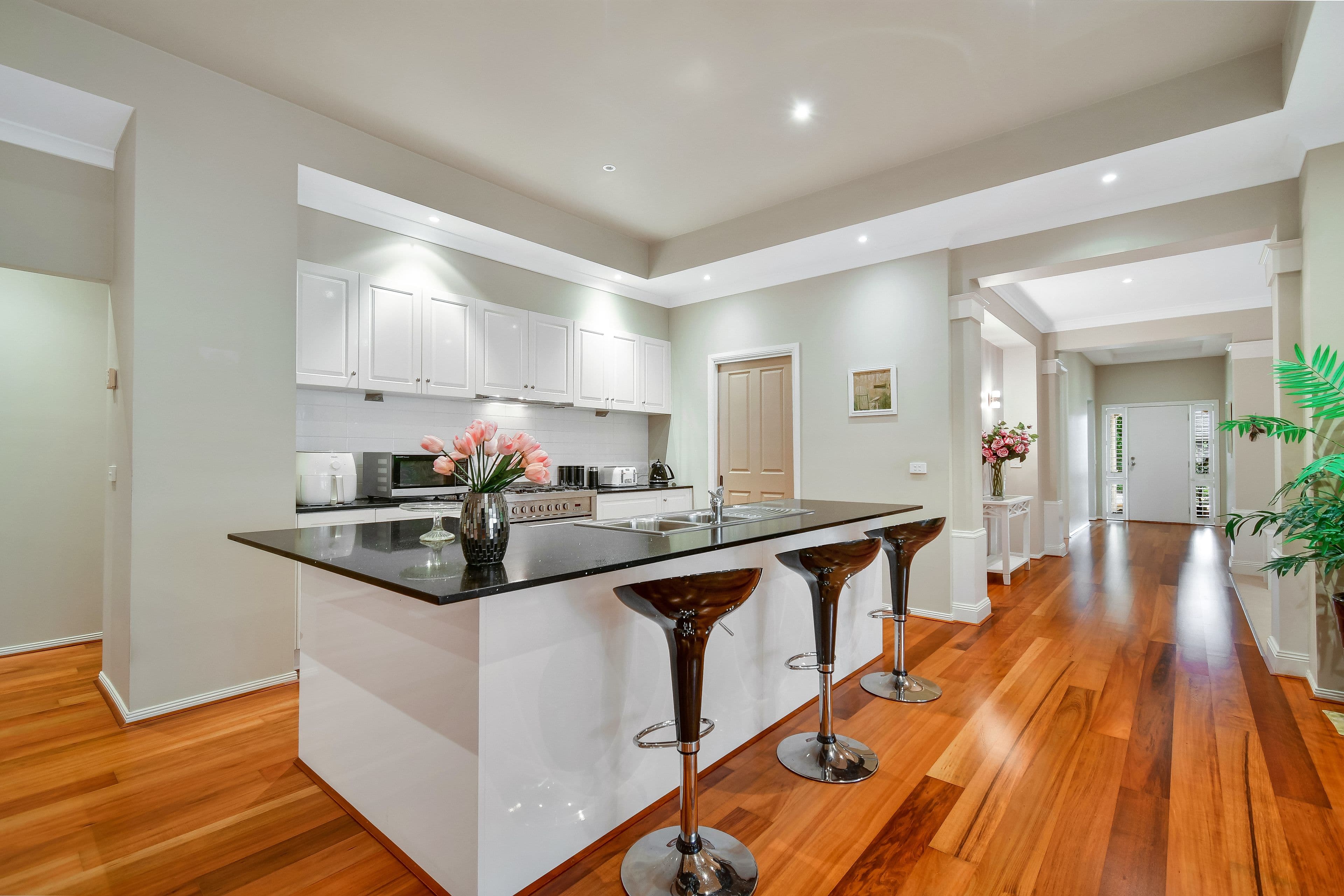 13 Mccubbin Avenue, Pakenham VIC 3810, Pakenham - Thumbnail 3