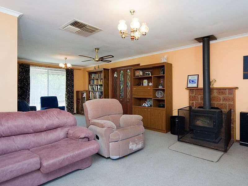 14 Manor Crescent, MOUNT BARKER SA 5251, Mount Barker - Thumbnail 3
