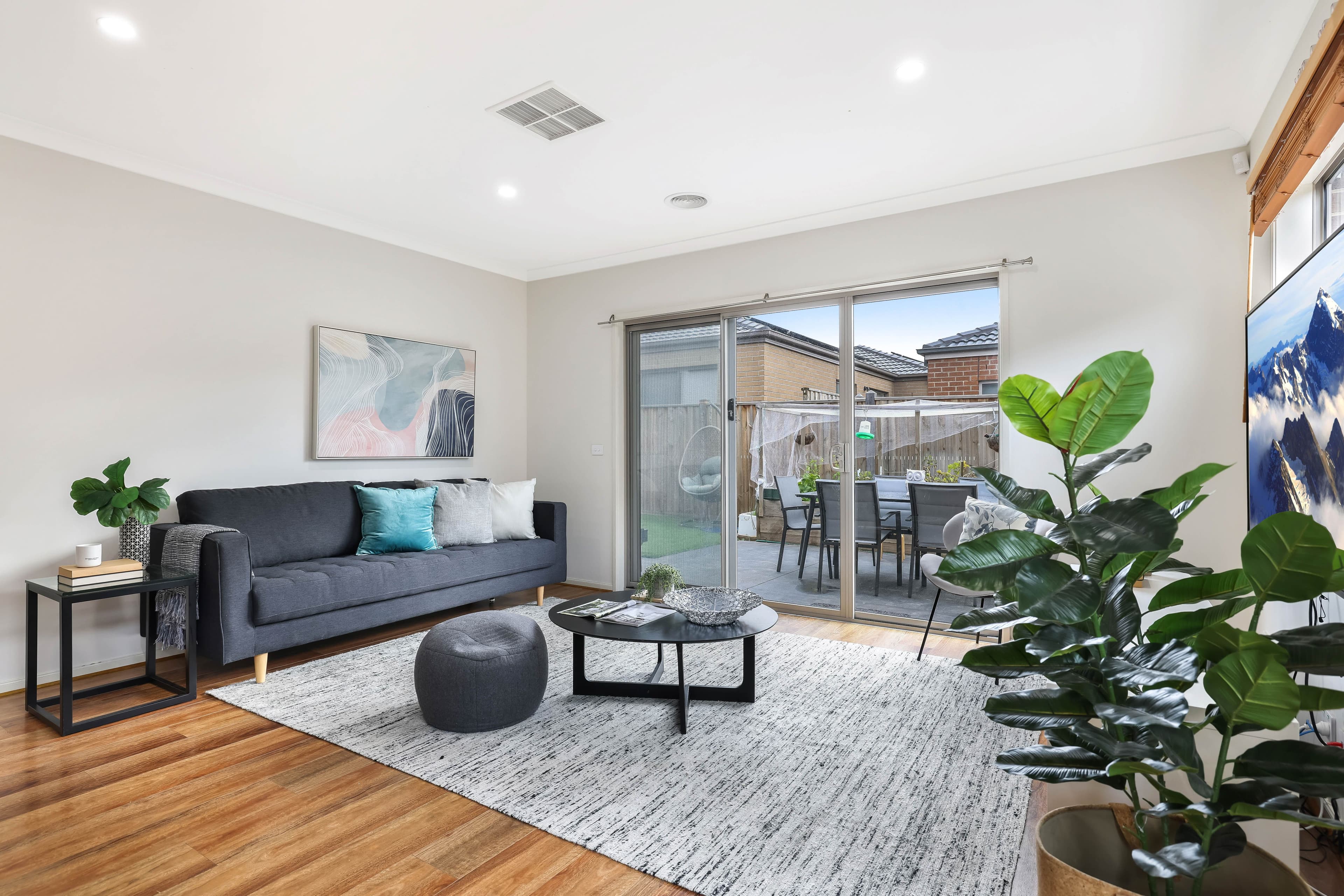 16 Selwood Road, Mickleham VIC 3064, Mickleham - Thumbnail 4