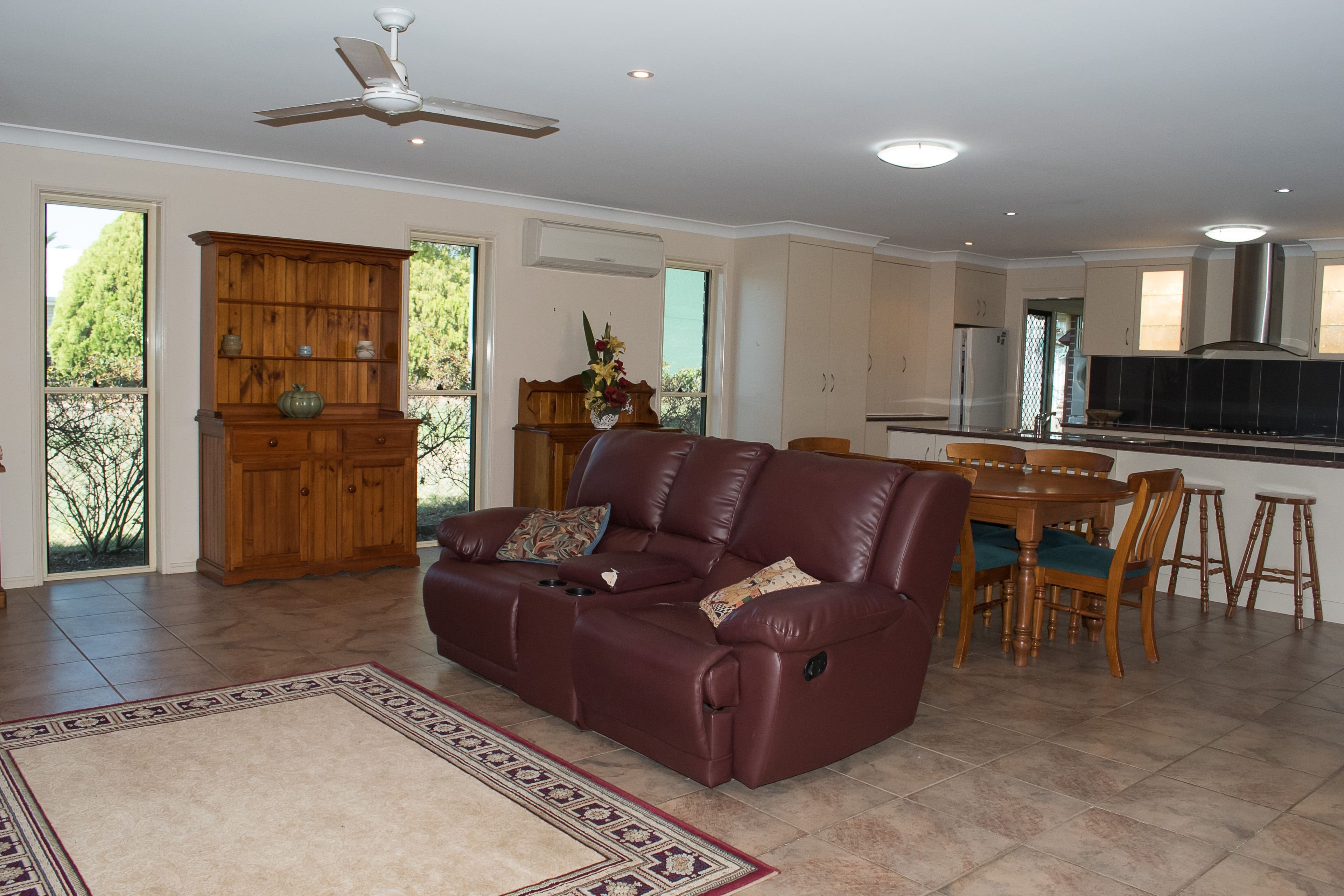 11 Tyson Street, Pittsworth QLD 4356, Pittsworth - Thumbnail 3