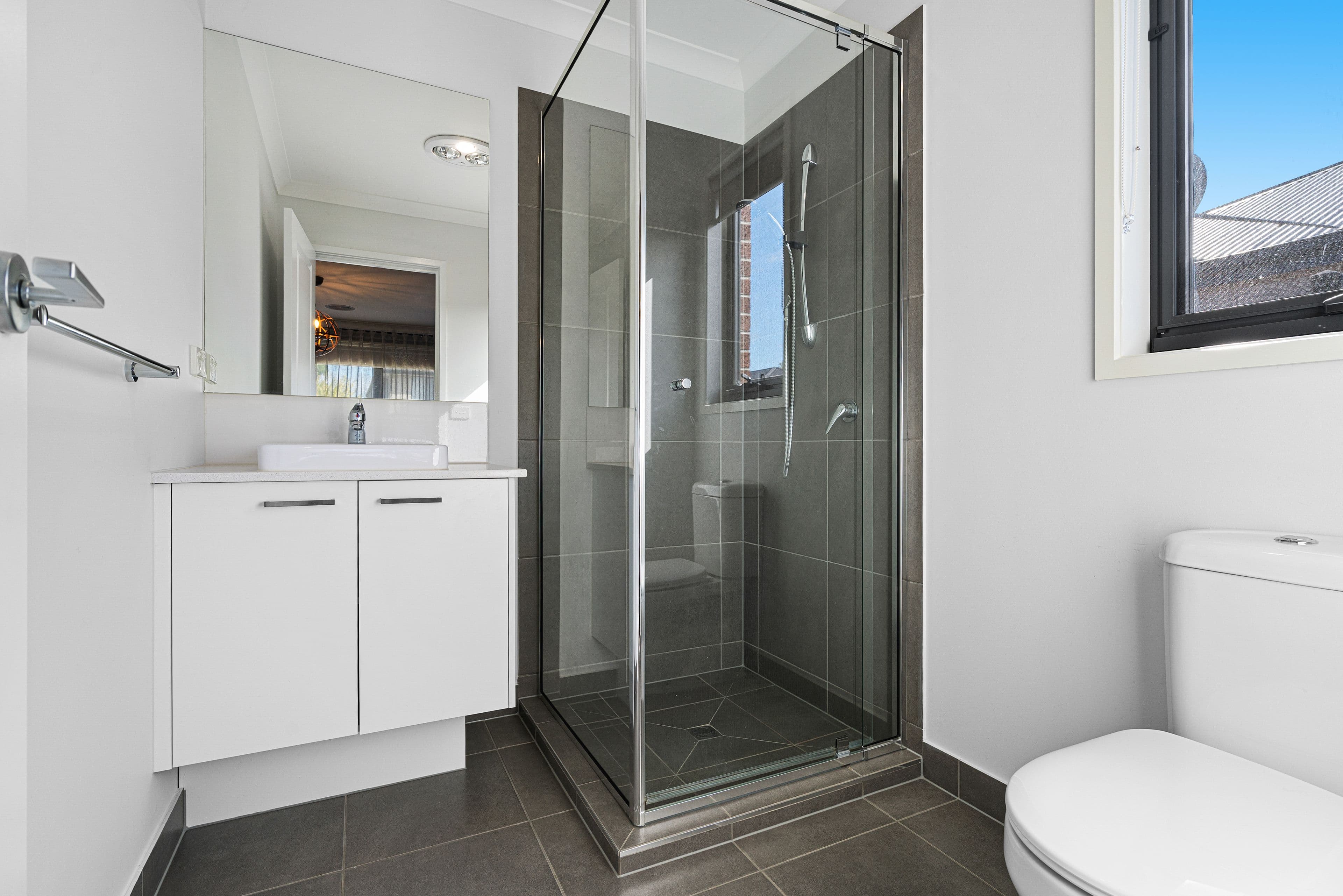 6 Lomandra Court, Lara VIC 3212, Lara - Thumbnail 3