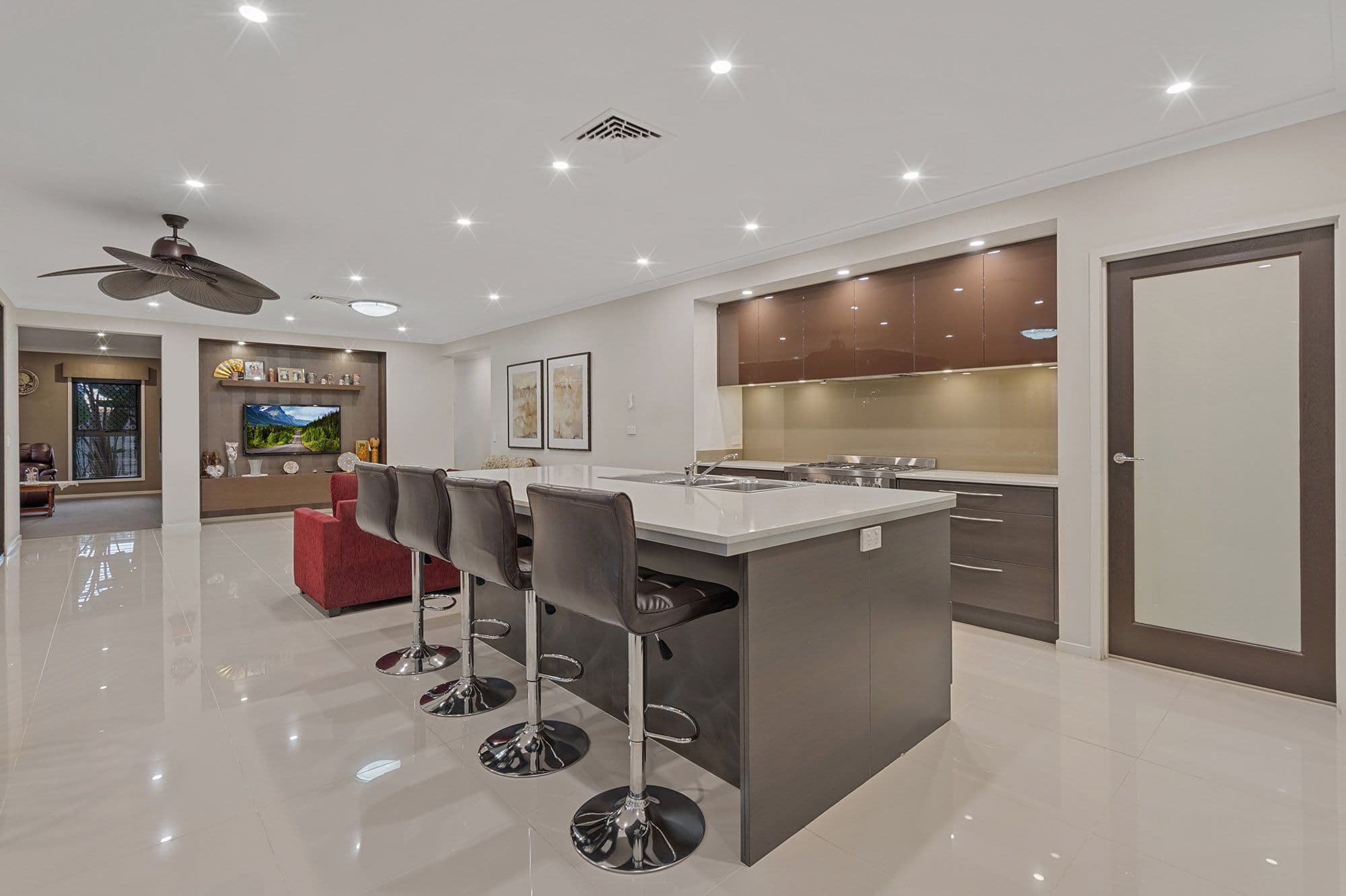 19 Treetops Street, Yarrabilba QLD 4207, Yarrabilba - Thumbnail 2