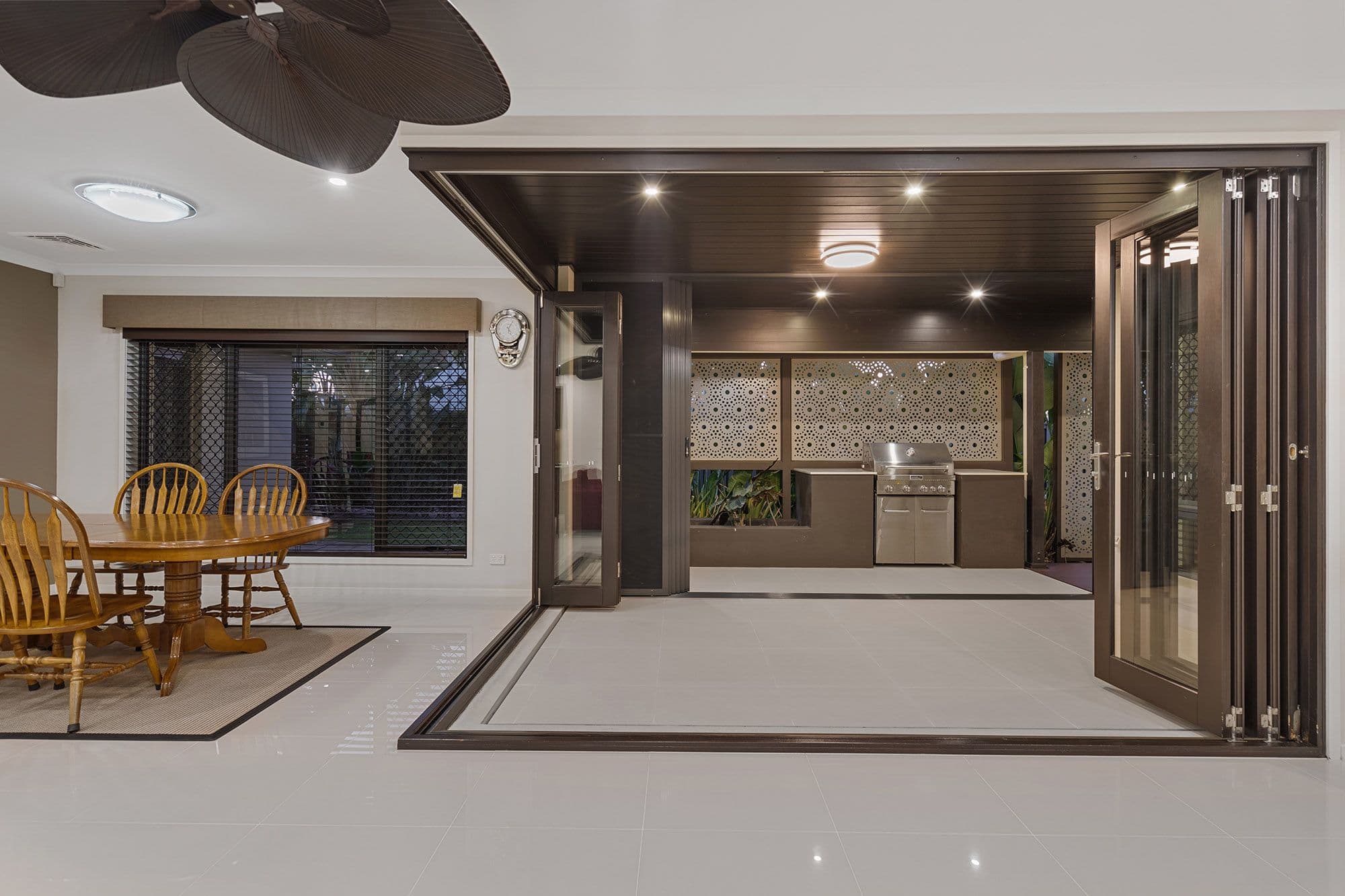 19 Treetops Street, Yarrabilba QLD 4207, Yarrabilba - Thumbnail 3