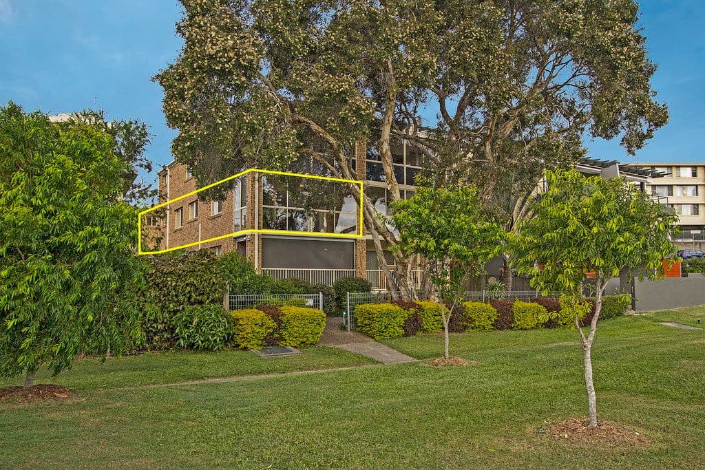 16a Warrawong Street, Coolangatta QLD 4225, Coolangatta - Thumbnail 2