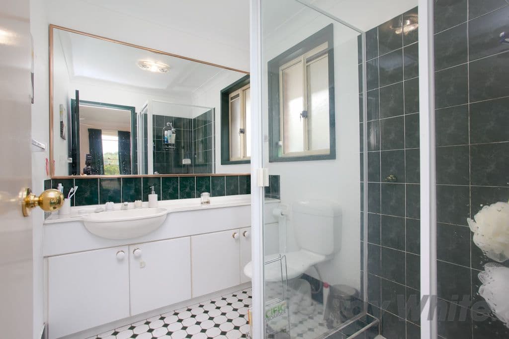 15 Decora Crescent, WARABROOK NSW 2304, Warabrook - Thumbnail 8