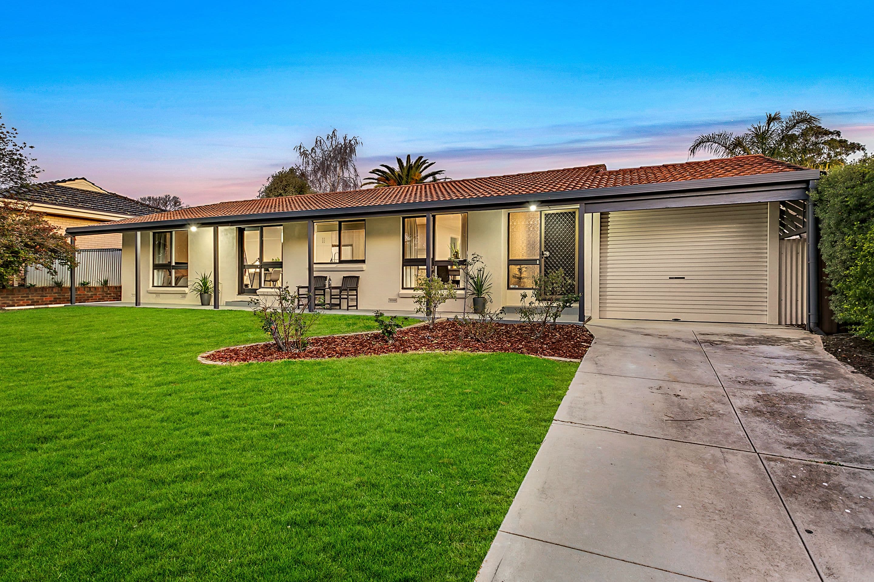 16 Lalina Street, Happy Valley SA 5159, Happy Valley - Thumbnail 2