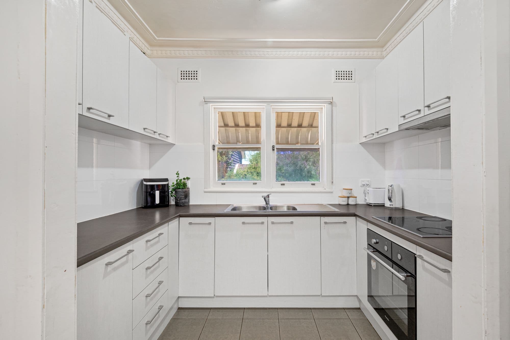 9 & 9A Sturt Street, Campbelltown NSW 2560, Campbelltown - Thumbnail 3