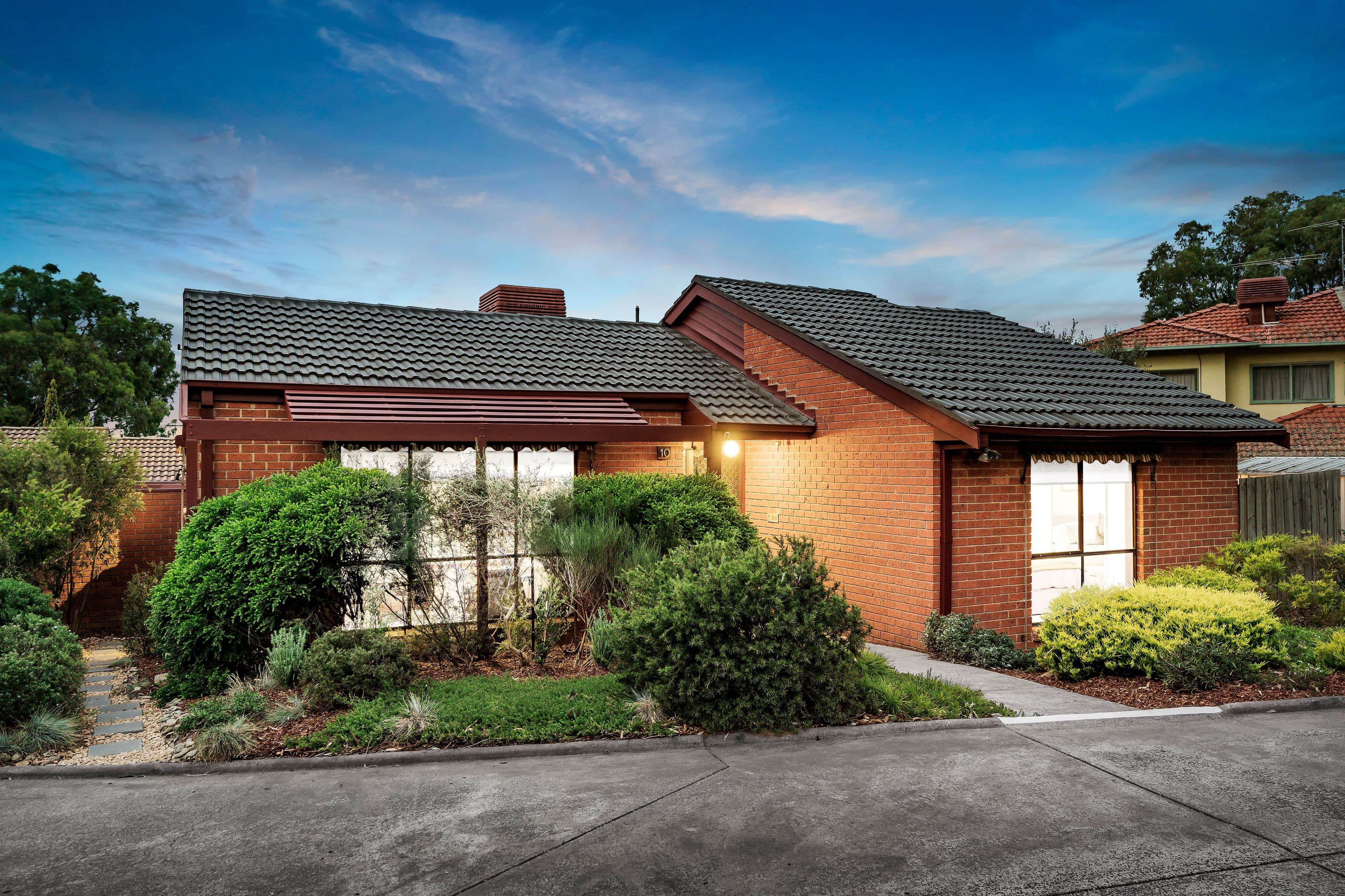 93 Martins Lane, Viewbank VIC 3084, Viewbank - Image 1