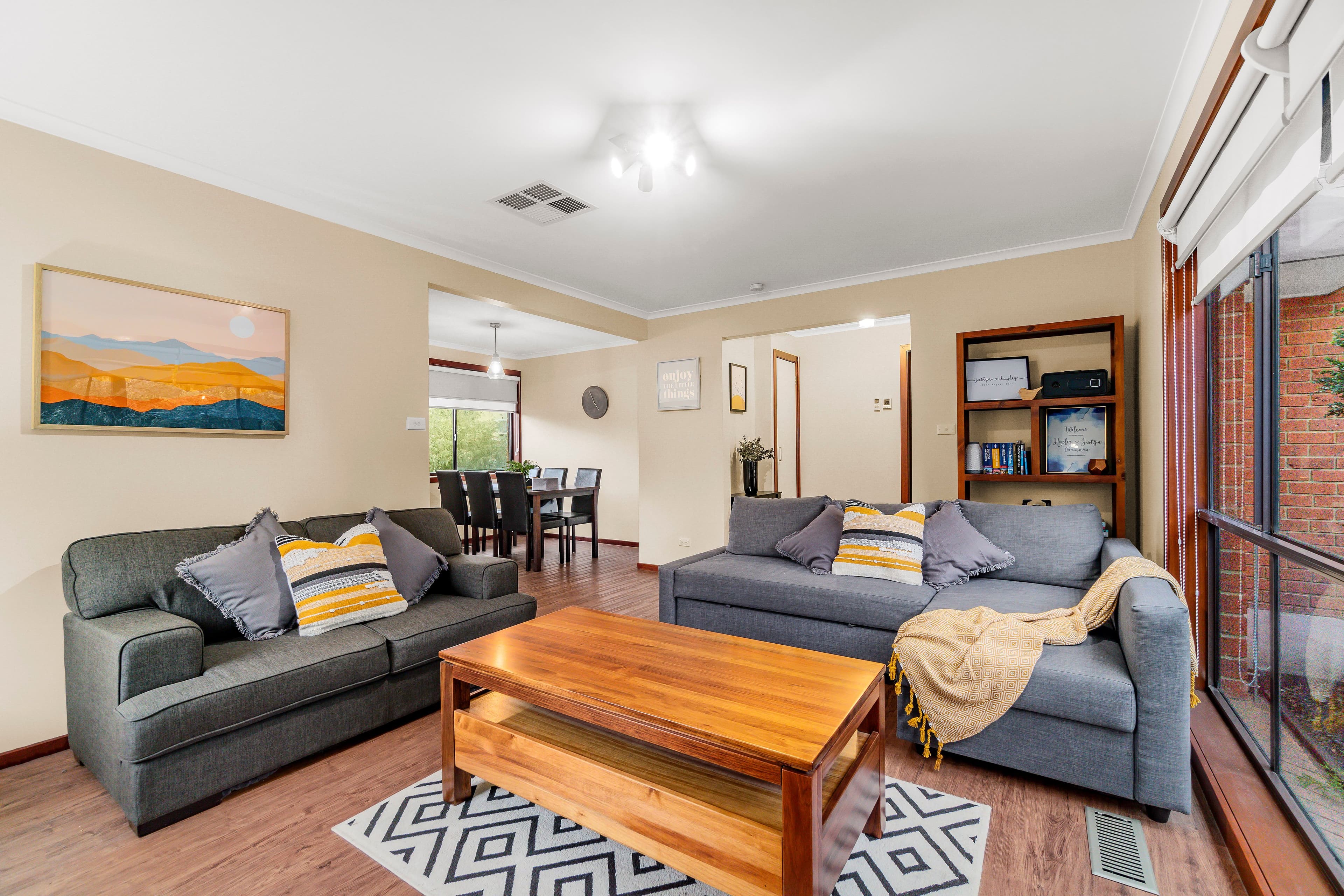 93 Martins Lane, Viewbank VIC 3084, Viewbank - Thumbnail 5