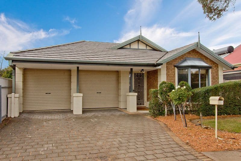4 Lutana Crescent, Mitchell Park SA 5043, Mitchell Park - Thumbnail 2