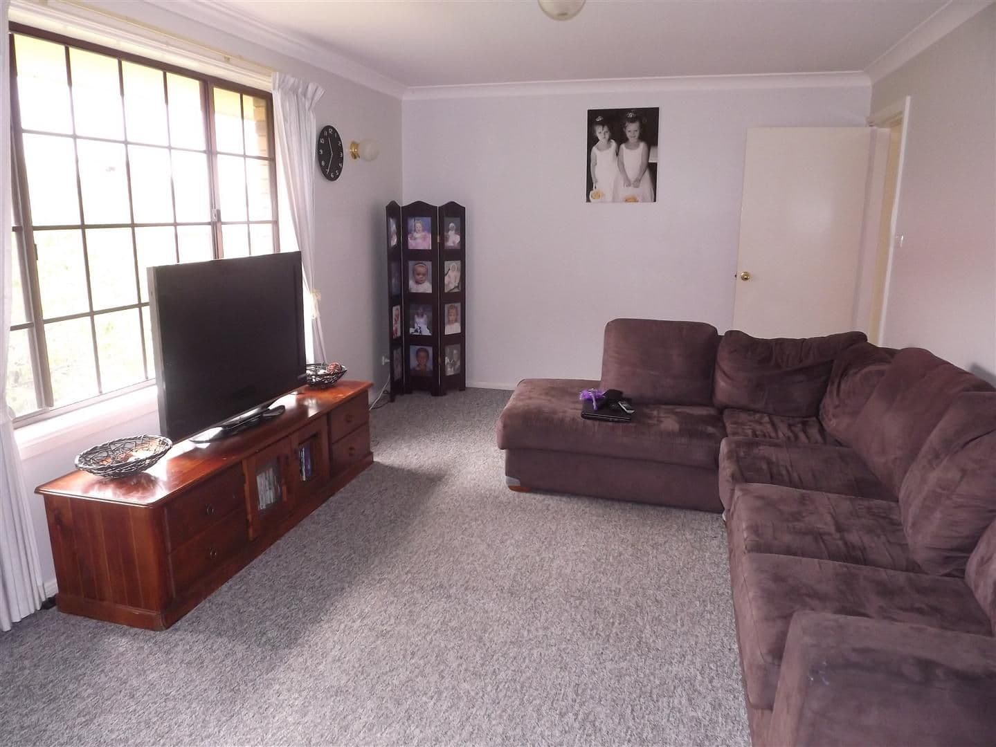 8 Monica Close, PARKES NSW 2870, Parkes - Thumbnail 2