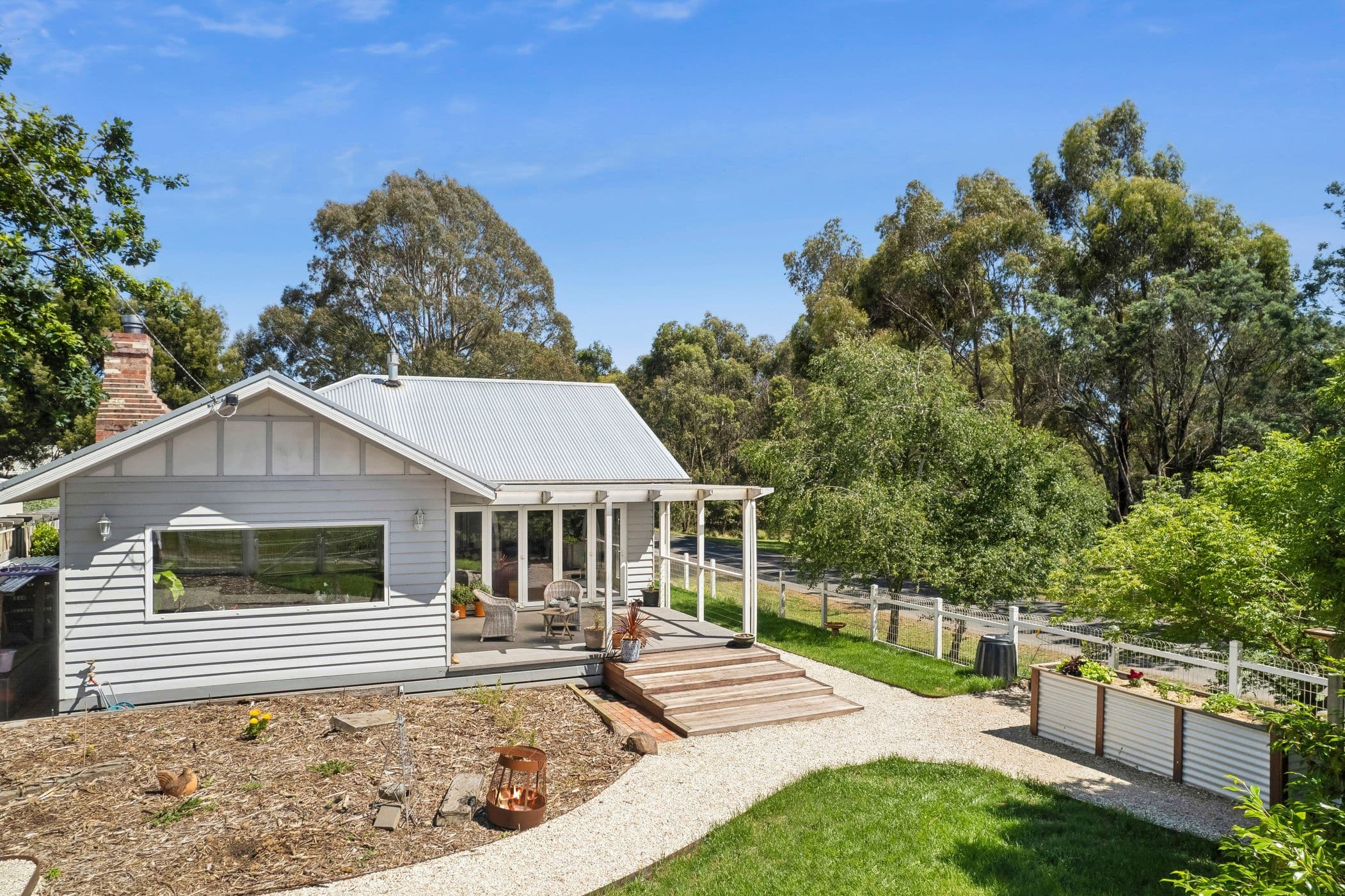 131 Quarry Road, Woodend VIC 3442, Woodend - Image 1