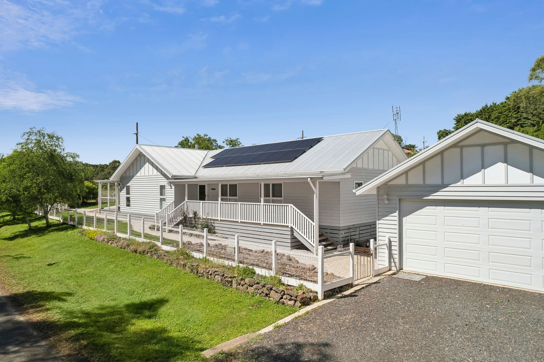 131 Quarry Road, Woodend VIC 3442, Woodend - Thumbnail 2