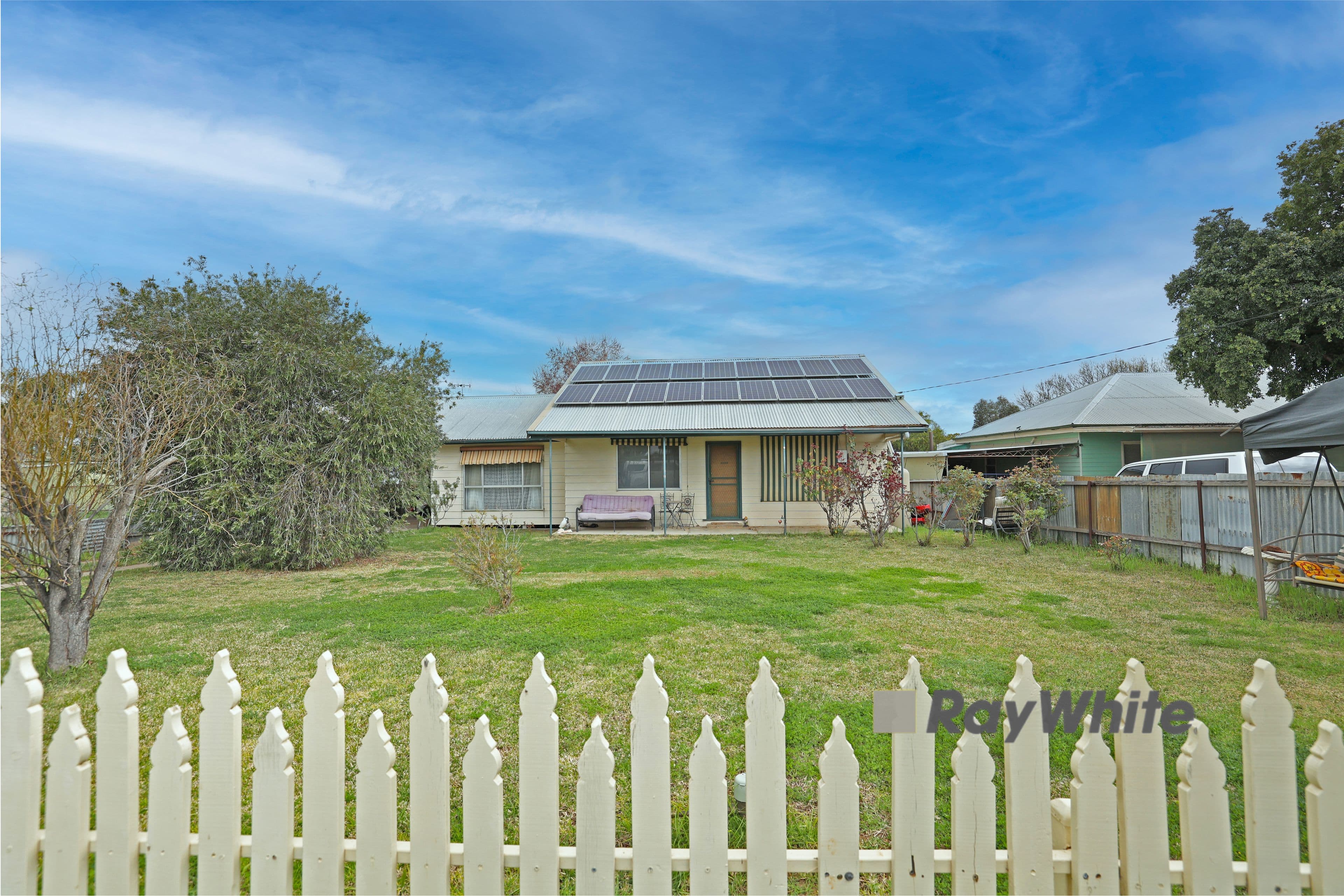 18 Johnson Street, Ouyen VIC 3490, Ouyen - Image 1