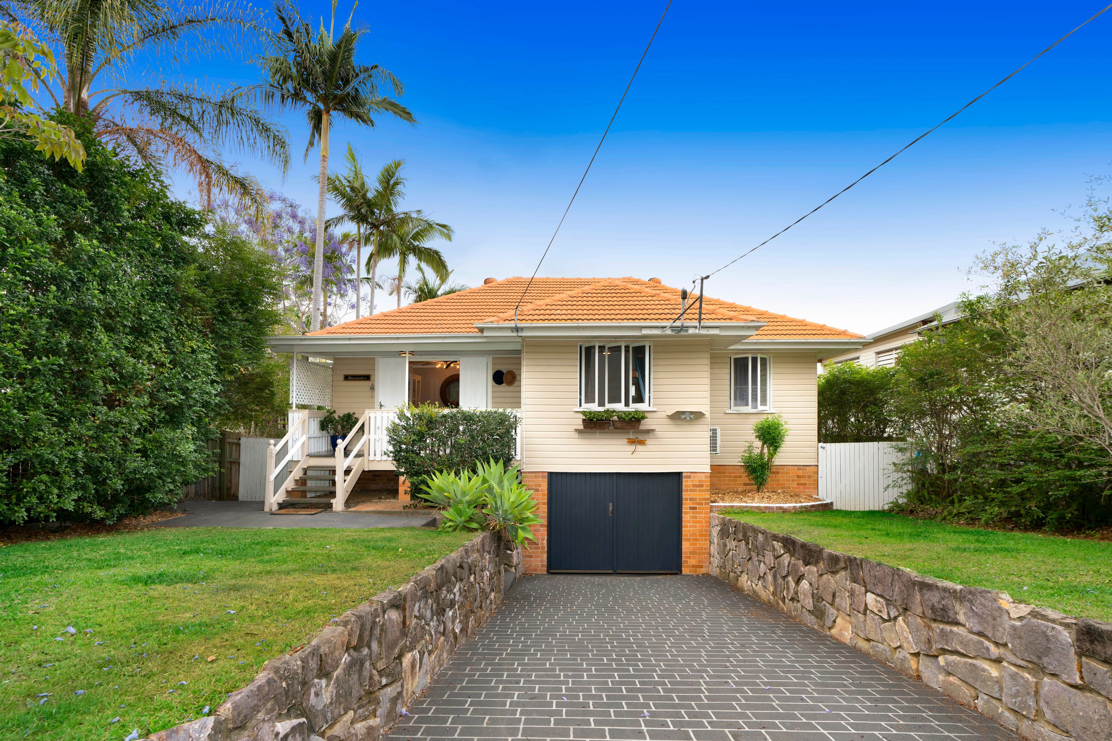 1139 Waterworks Road, The Gap QLD 4061, The Gap - Thumbnail 2