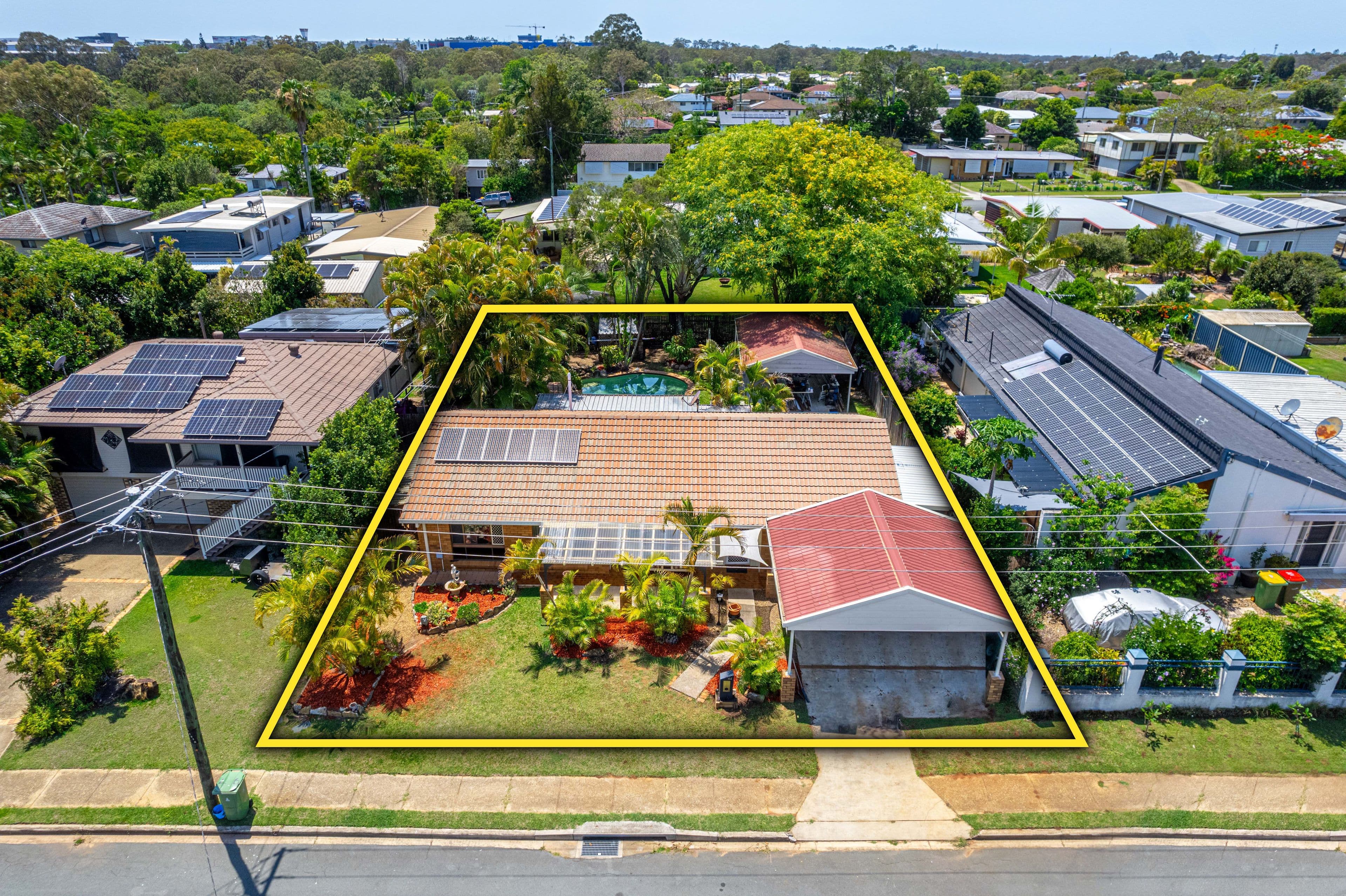 46 Arrakune Crescent, Kallangur QLD 4503, Kallangur - Thumbnail 2