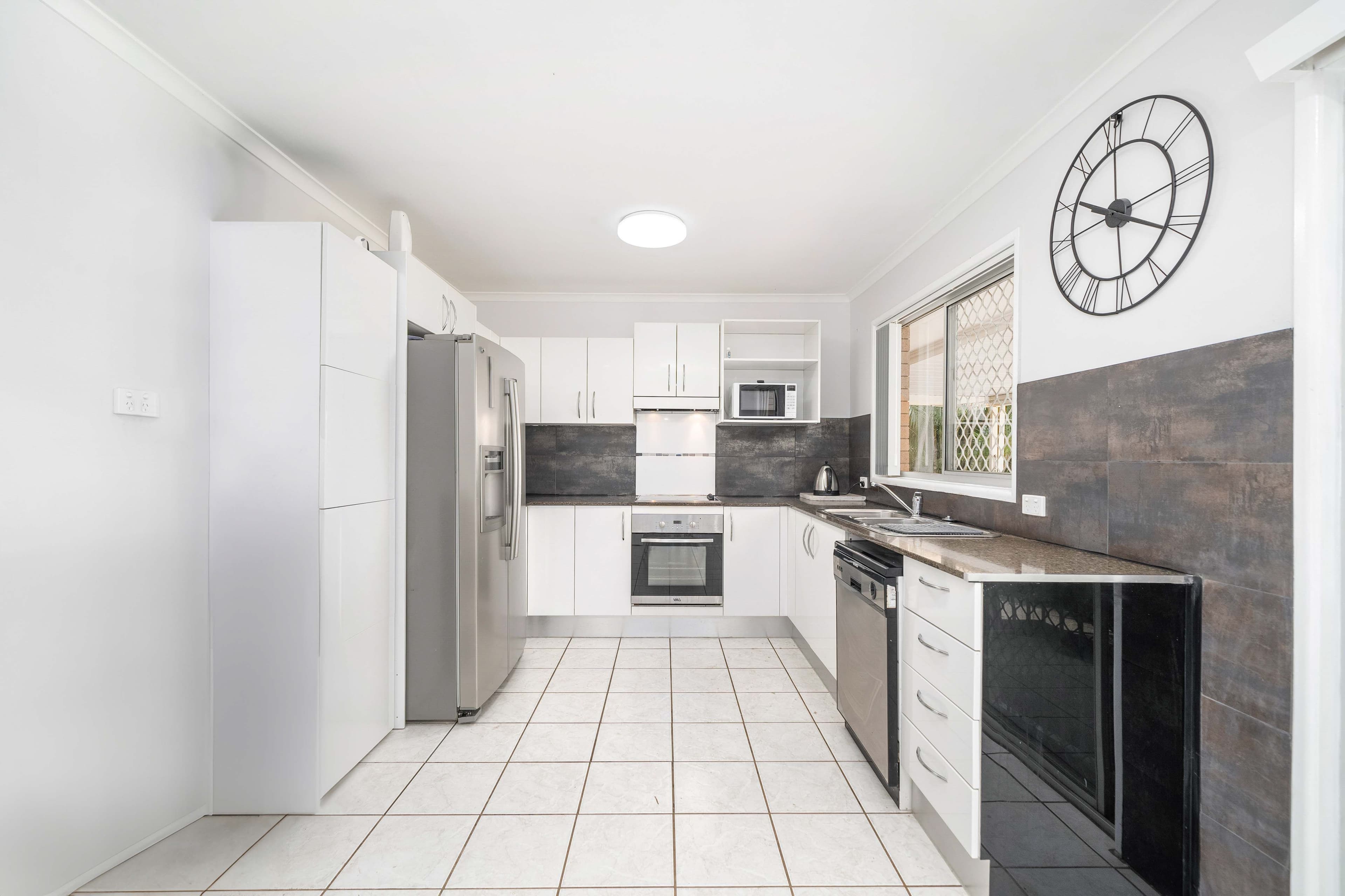 46 Arrakune Crescent, Kallangur QLD 4503, Kallangur - Thumbnail 5
