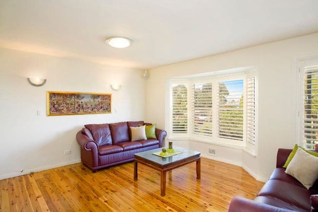 26 Roscommon Crescent, KILLARNEY HEIGHTS NSW 2087, Killarney Heights - Thumbnail 3