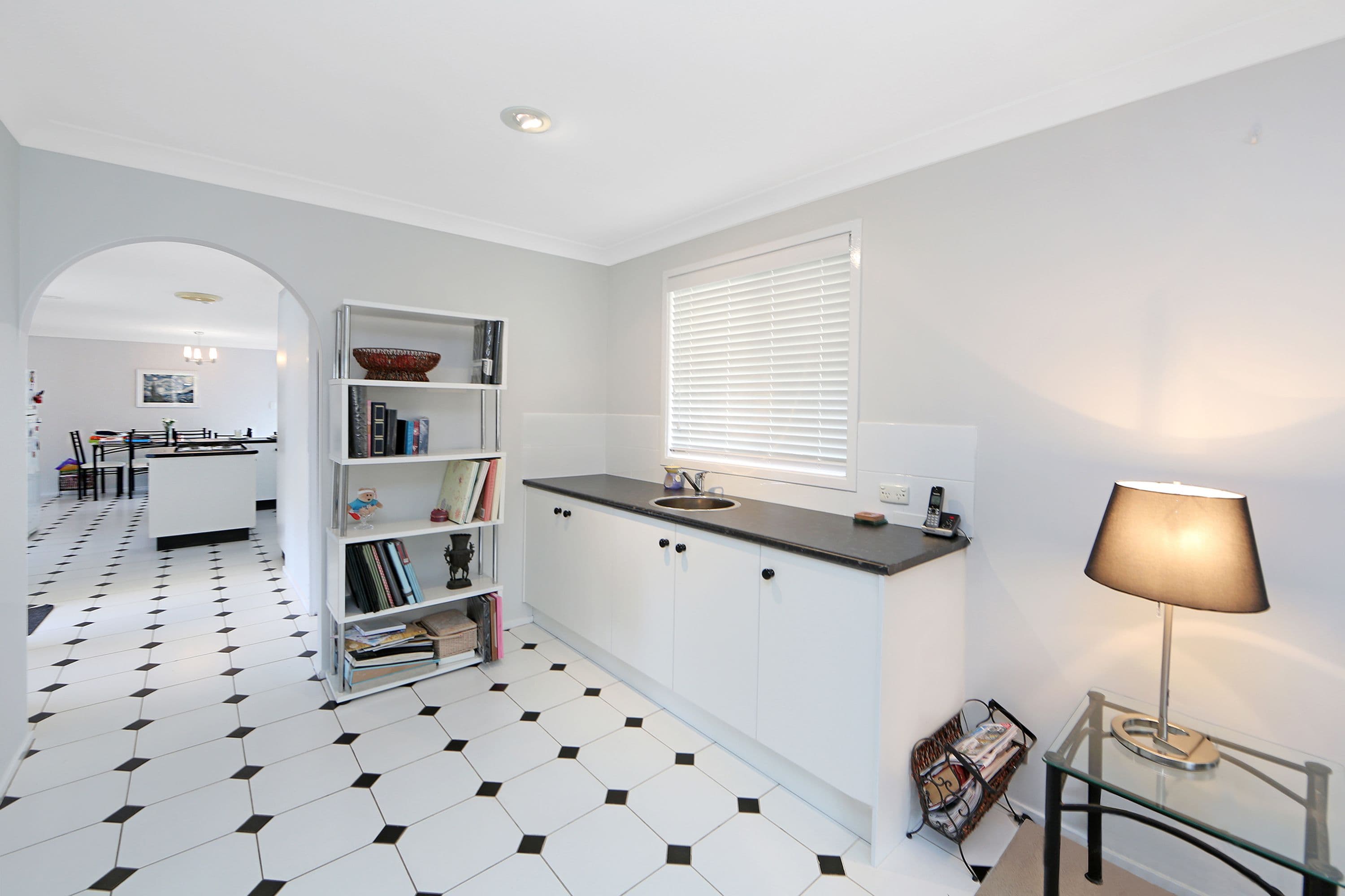 86 Lowanna Avenue, Forresters Beach - Thumbnail 4