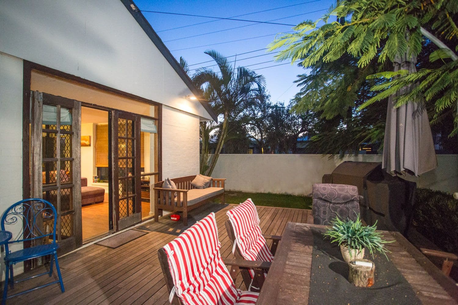 13 Tiwi Street, SORRENTO QLD 4217, Sorrento - Thumbnail 2