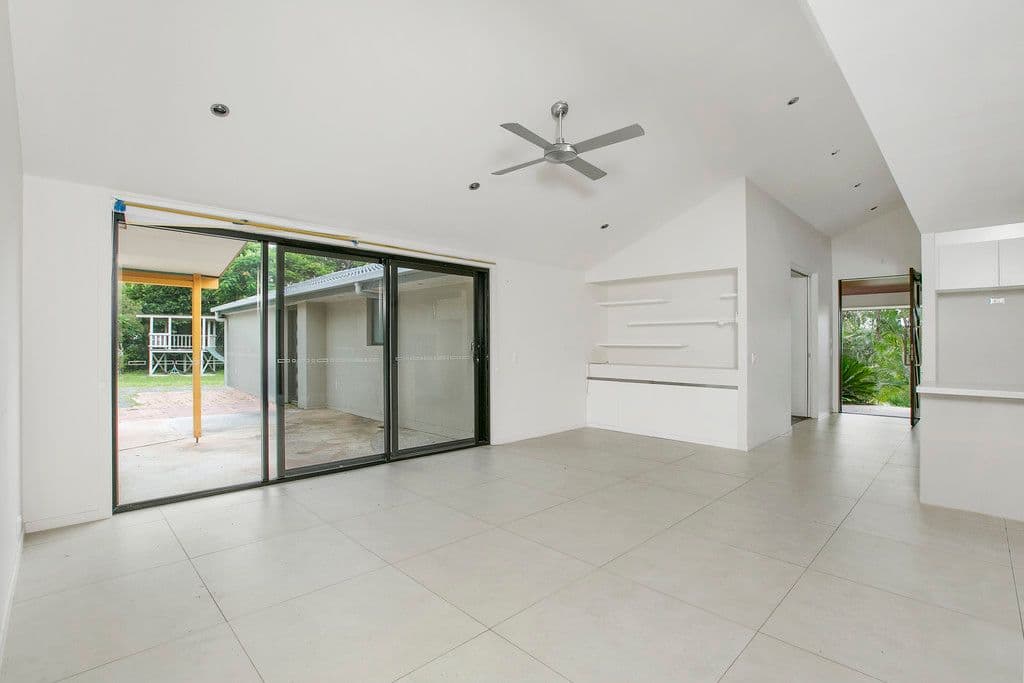 13 Texas Court, Oxenford QLD 4210, Oxenford - Thumbnail 3