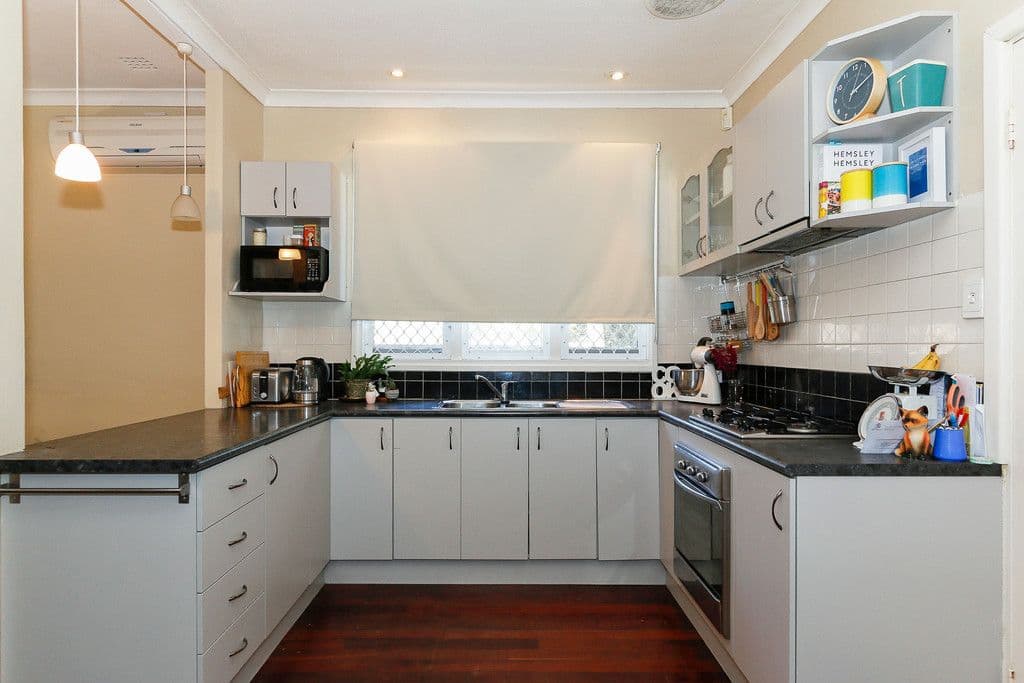 17 Hawkins Street, Embleton WA 6062, Embleton - Thumbnail 5