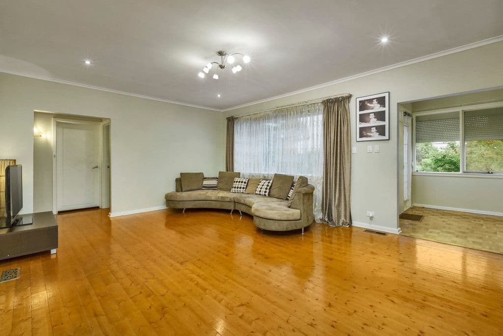 34 Sandra Street, Bulleen VIC 3105, Bulleen - Thumbnail 2
