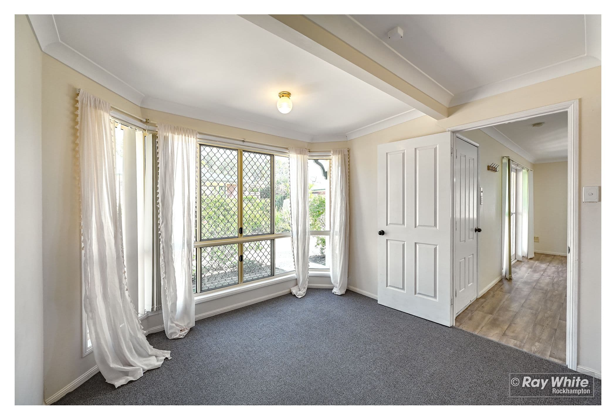 93-95 Pennycuick Street, West Rockhampton QLD 4700, West Rockhampton - Thumbnail 4