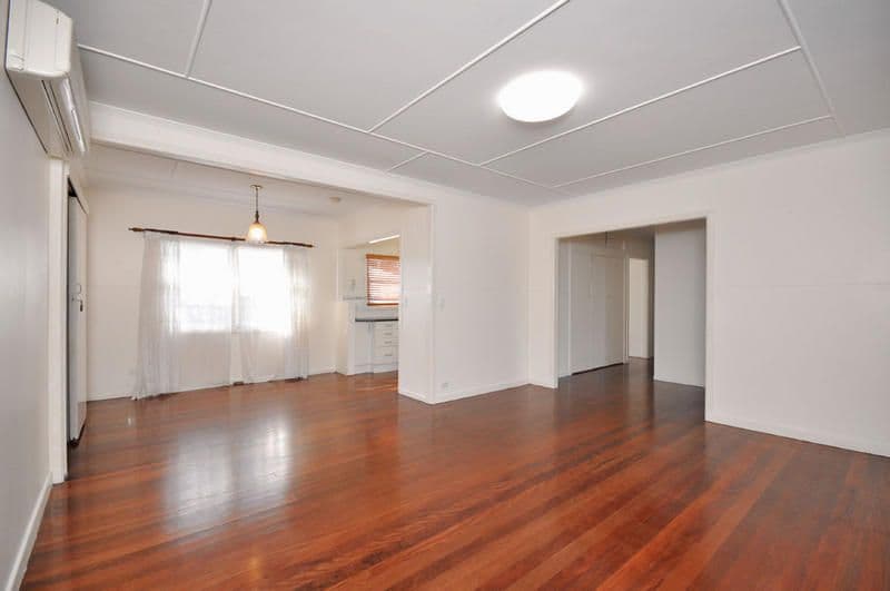 99 Graham Road, CARSELDINE QLD 4034, Carseldine - Thumbnail 3