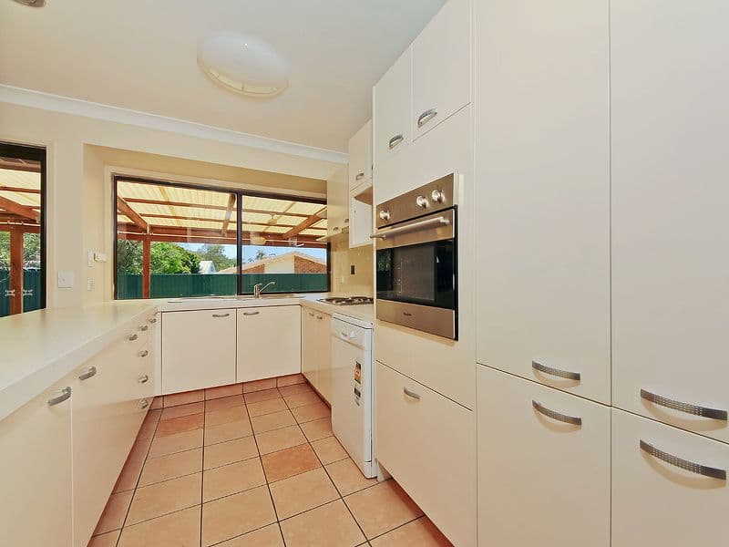 11 Dormello Drive, WORONGARY QLD 4213, Worongary - Thumbnail 3