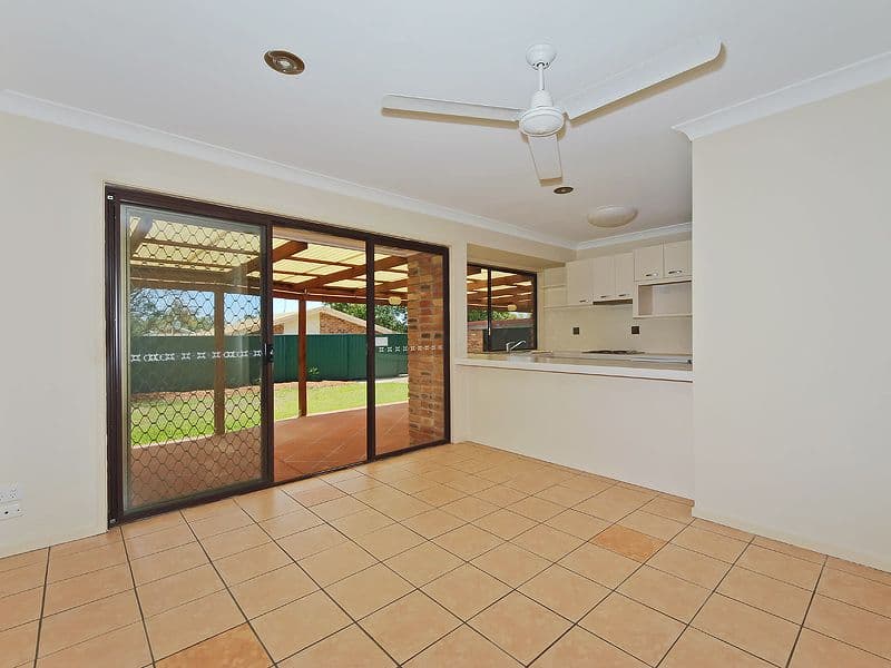 11 Dormello Drive, WORONGARY QLD 4213, Worongary - Thumbnail 4