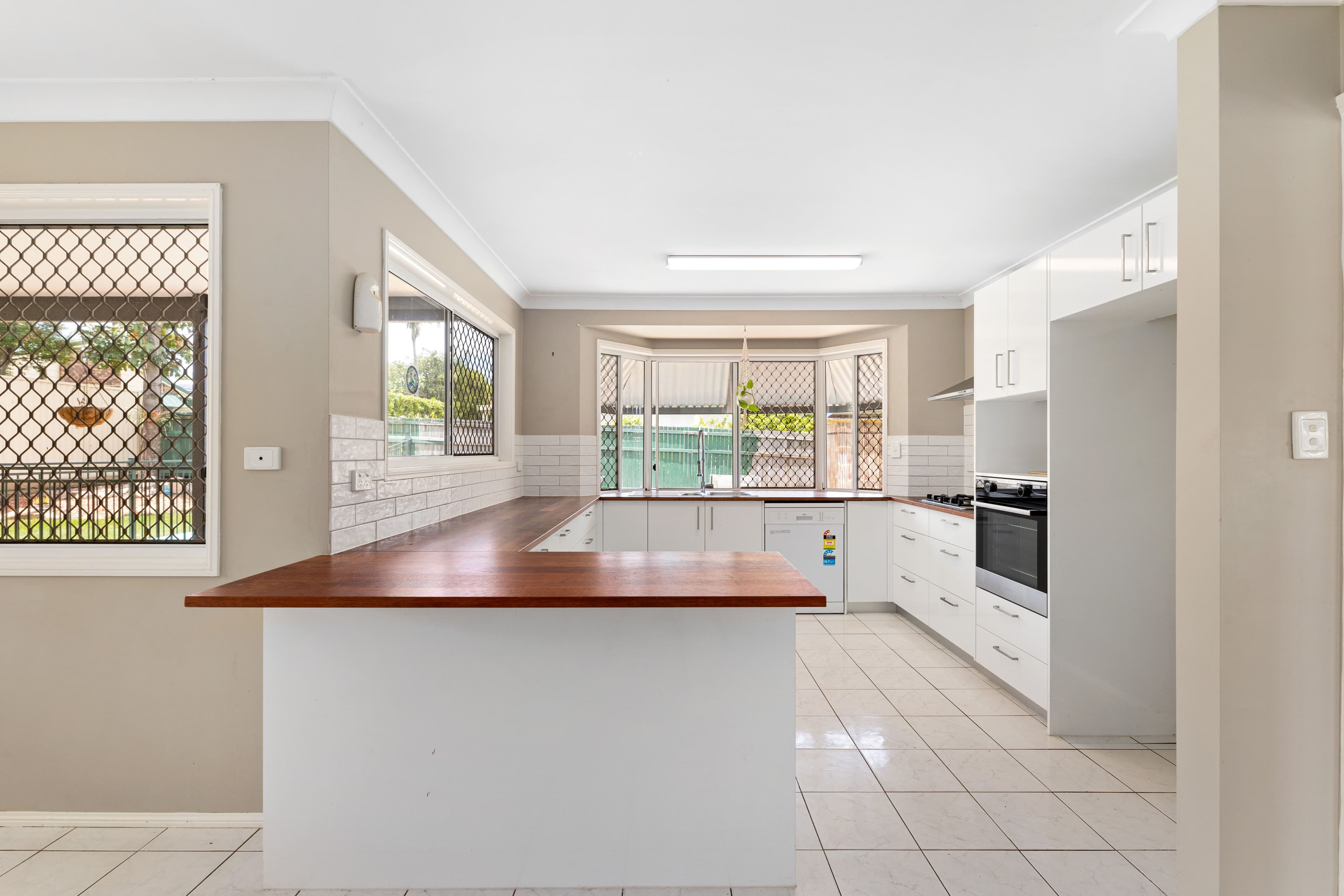 20 Pilgrim Place, Bracken Ridge QLD 4017, Bracken Ridge - Thumbnail 4