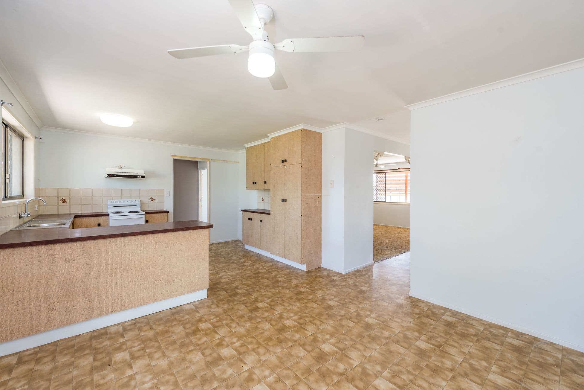 43 Sunset Drive, Thabeban QLD 4670, Thabeban - Thumbnail 4