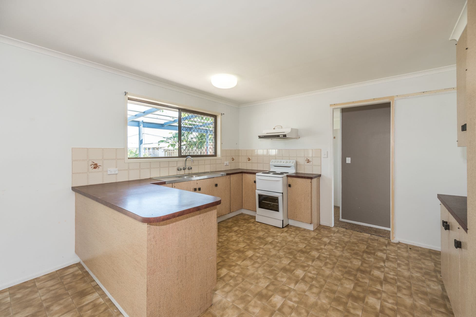 43 Sunset Drive, Thabeban QLD 4670, Thabeban - Thumbnail 5