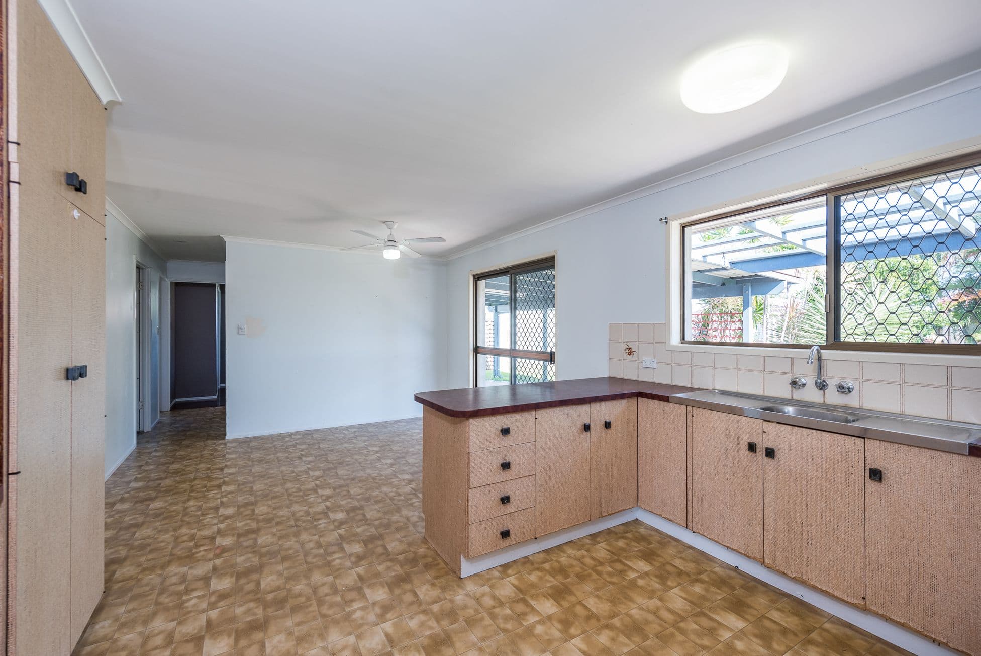 43 Sunset Drive, Thabeban QLD 4670, Thabeban - Thumbnail 6