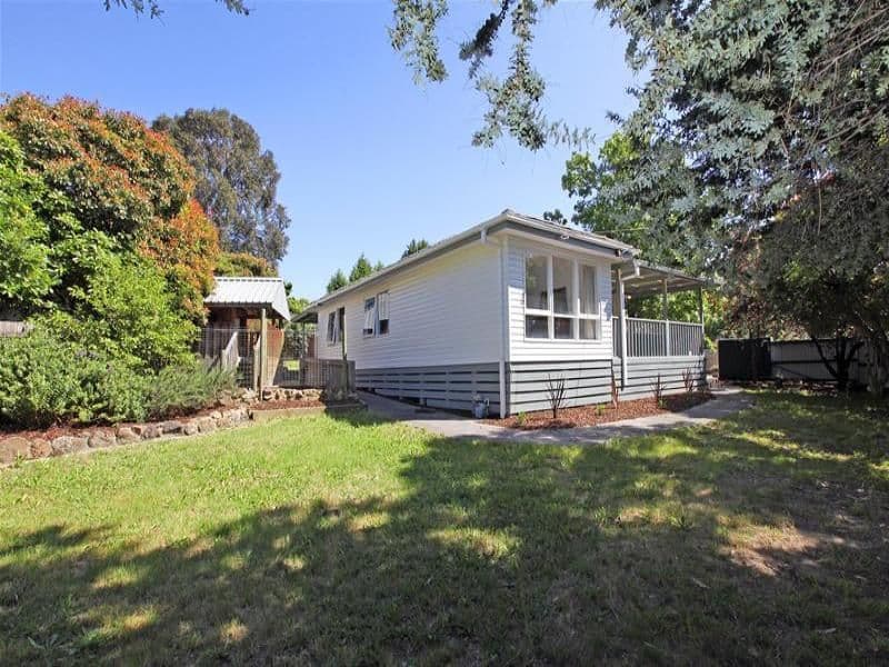 1 Dunn Street, WATSONIA VIC 3087, Watsonia - Thumbnail 5