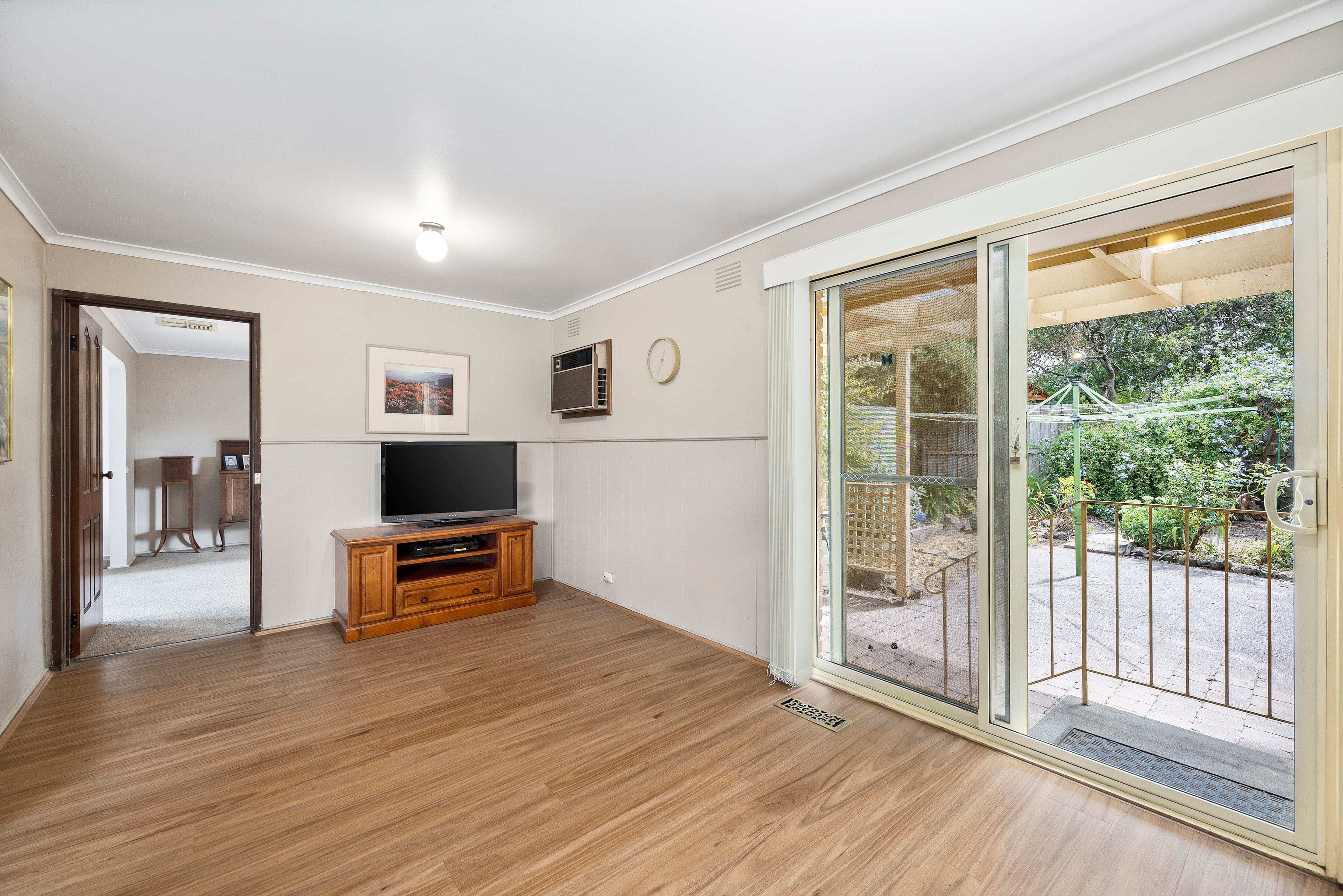 6 Gill Place, Sunbury VIC 3429, Sunbury - Thumbnail 4