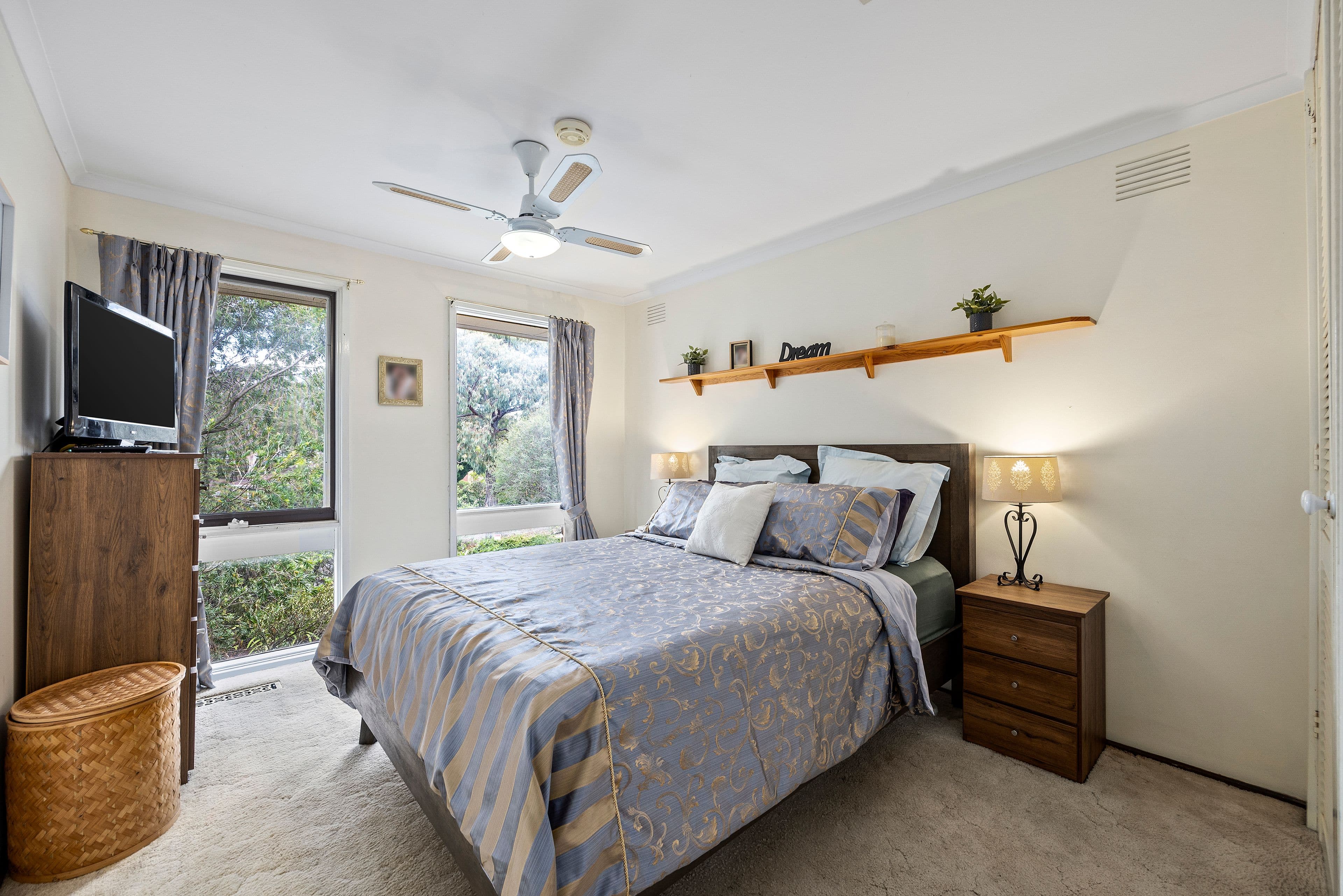 6 Gill Place, Sunbury VIC 3429, Sunbury - Thumbnail 8