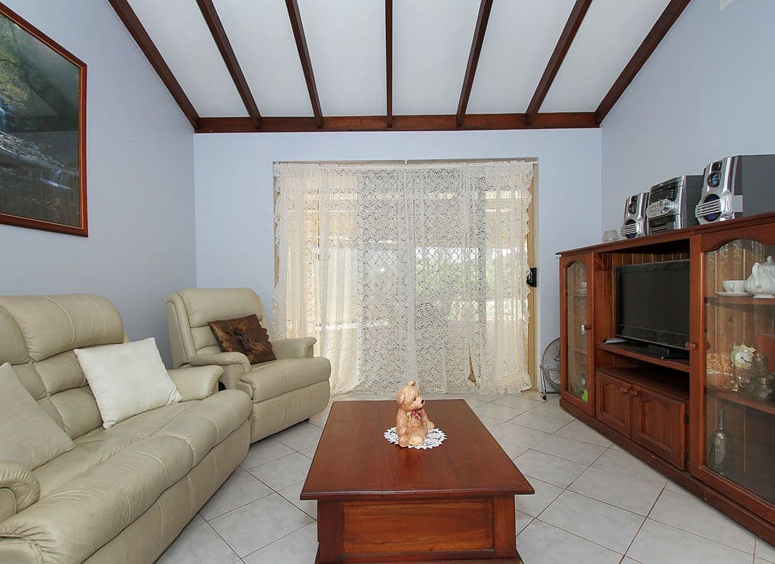 28 Aussat Drive, EDEN HILL WA 6054, Eden Hill - Thumbnail 3