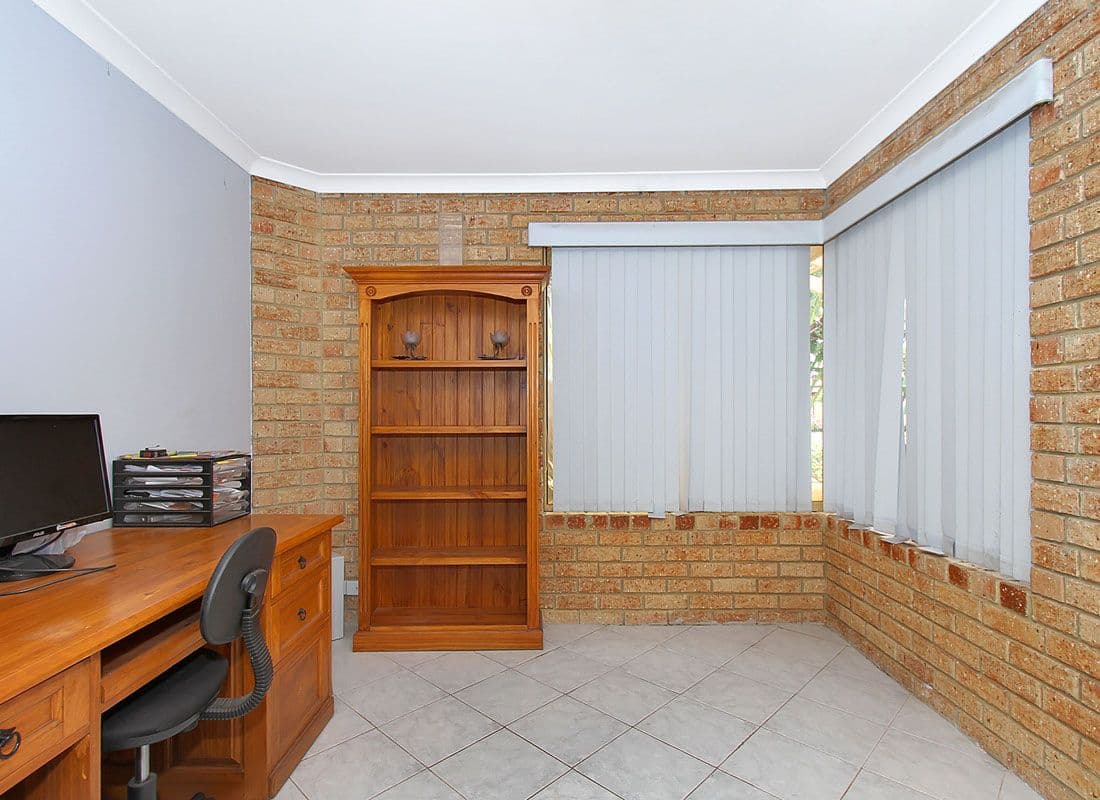28 Aussat Drive, EDEN HILL WA 6054, Eden Hill - Thumbnail 4