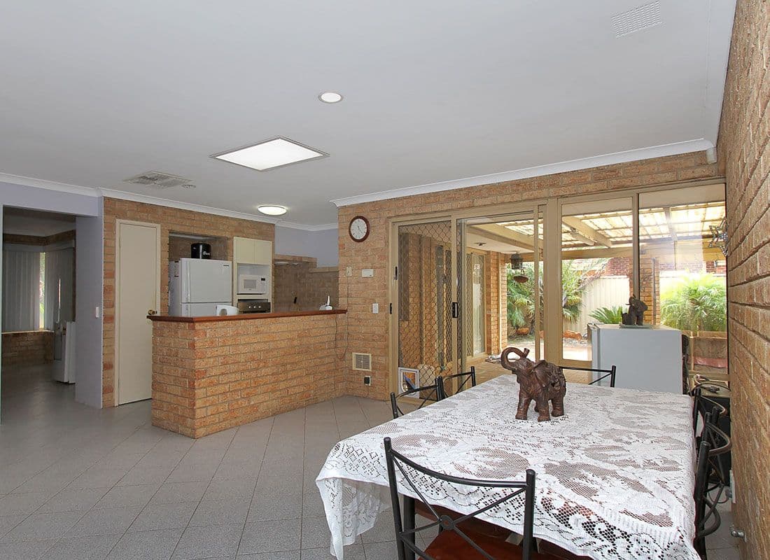 28 Aussat Drive, EDEN HILL WA 6054, Eden Hill - Thumbnail 5