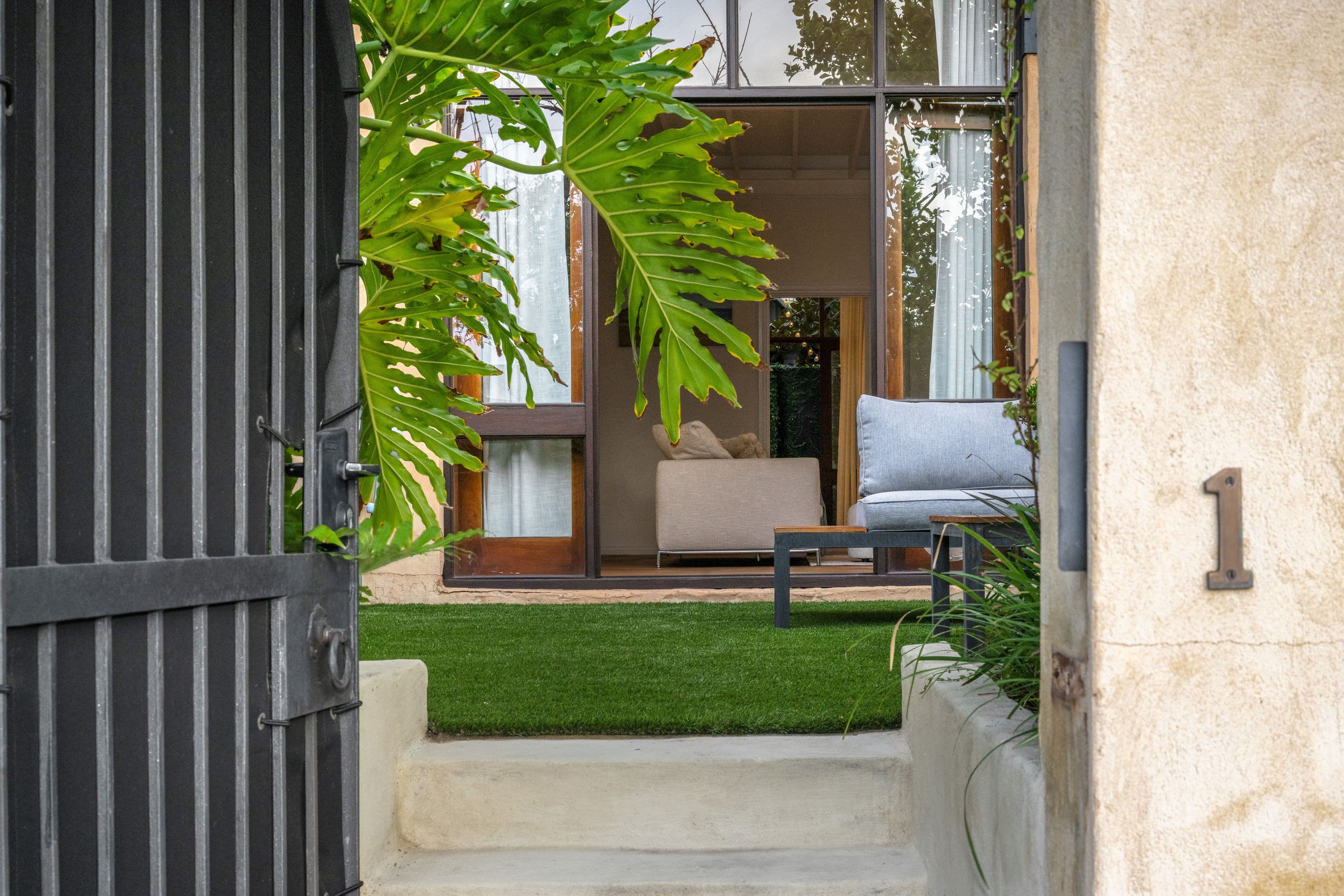 65 Quarry Street, Fremantle WA 6160, Fremantle - Thumbnail 2