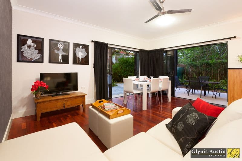 121 Indooroopilly Road, TARINGA QLD 4068, Taringa - Thumbnail 2