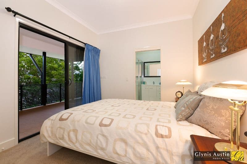 121 Indooroopilly Road, TARINGA QLD 4068, Taringa - Thumbnail 5