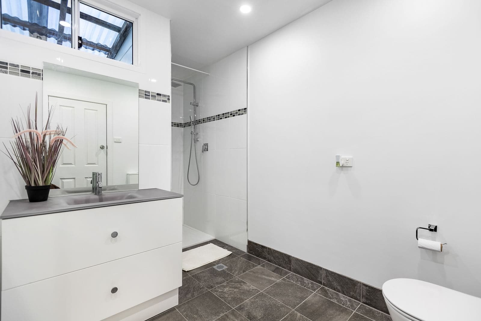 37 Gipps Street, Carrington - Thumbnail 2
