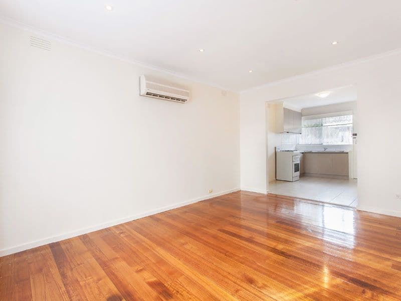 204 Warrigal Road, CHELTENHAM VIC 3192, Cheltenham - Thumbnail 2