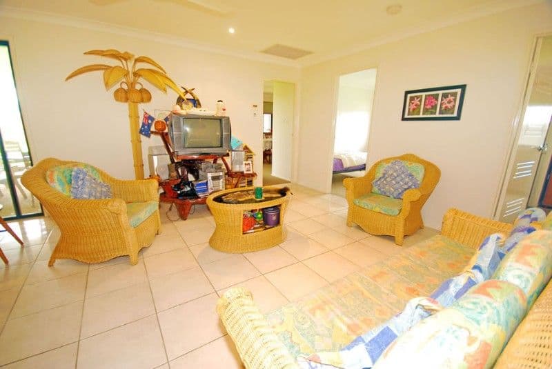 33 Saltwater Court, YEPPOON QLD 4703, Yeppoon - Thumbnail 5