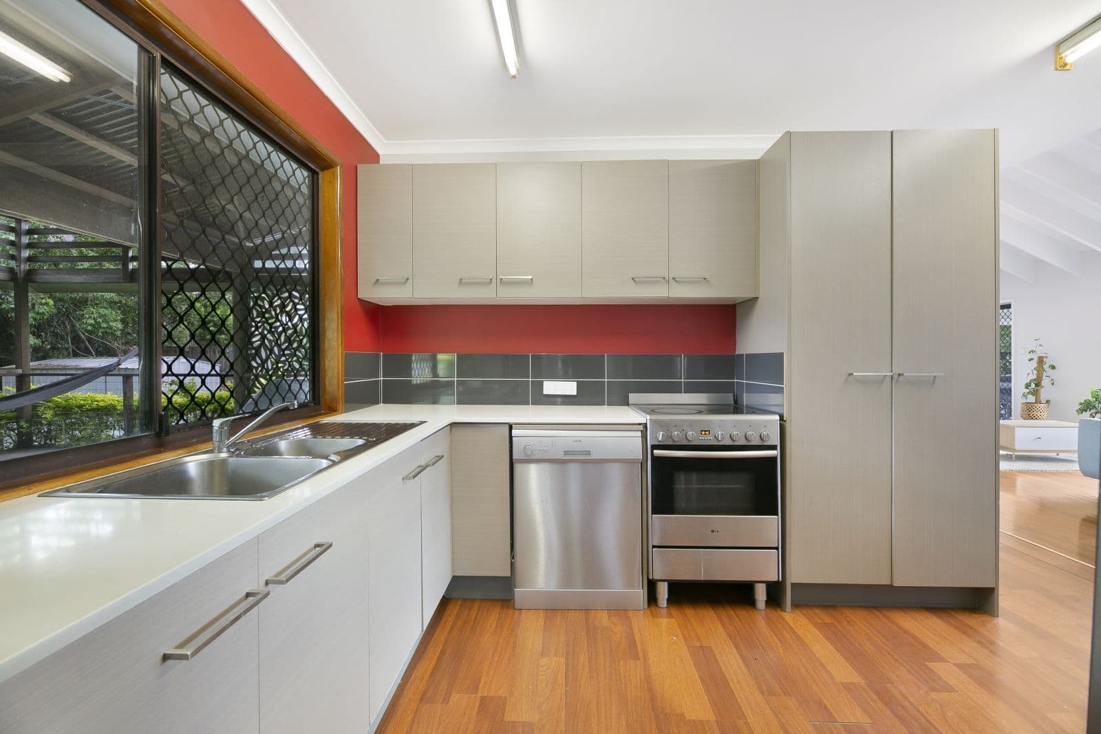 41 Lilli Pilli Drive, Southport QLD 4215, Southport - Thumbnail 7
