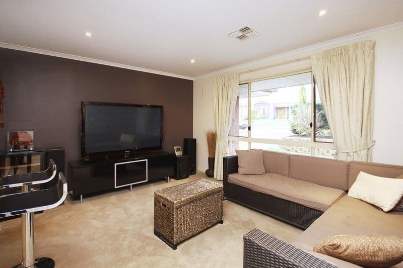 5 Niedpath Street, WALKLEY HEIGHTS SA 5098, Walkley Heights - Thumbnail 5