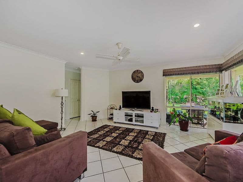143 Dunlin Drive, BURLEIGH WATERS QLD 4220, Burleigh Waters - Thumbnail 3